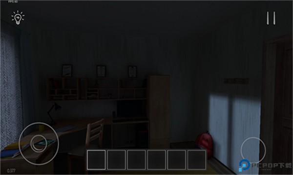 学生潜行逃亡手机版